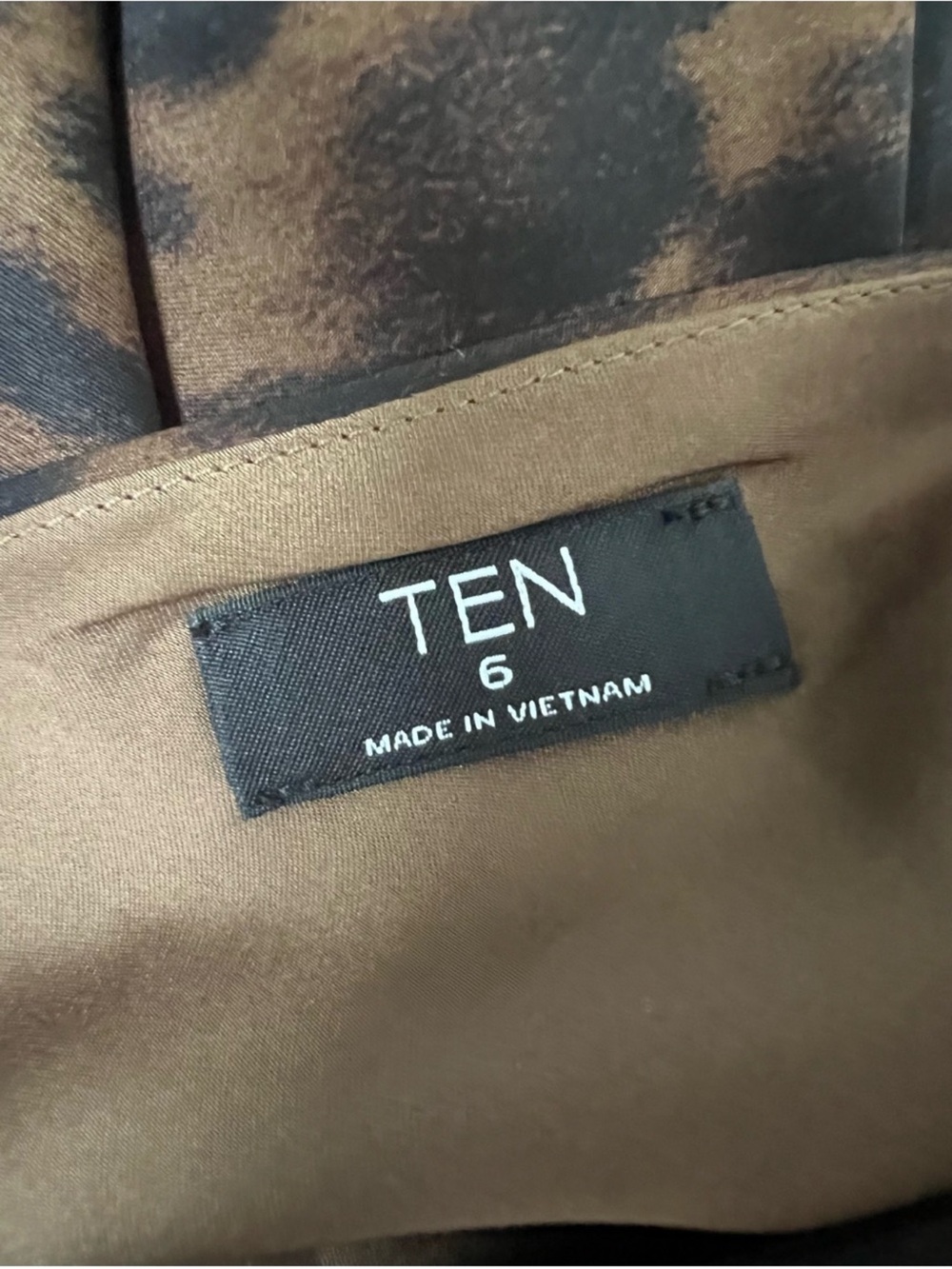 Aritzia Ten Audience Satin Mini Halter Dress 6 Animal Leopard Print Cello Brown - Picture 5 of 5